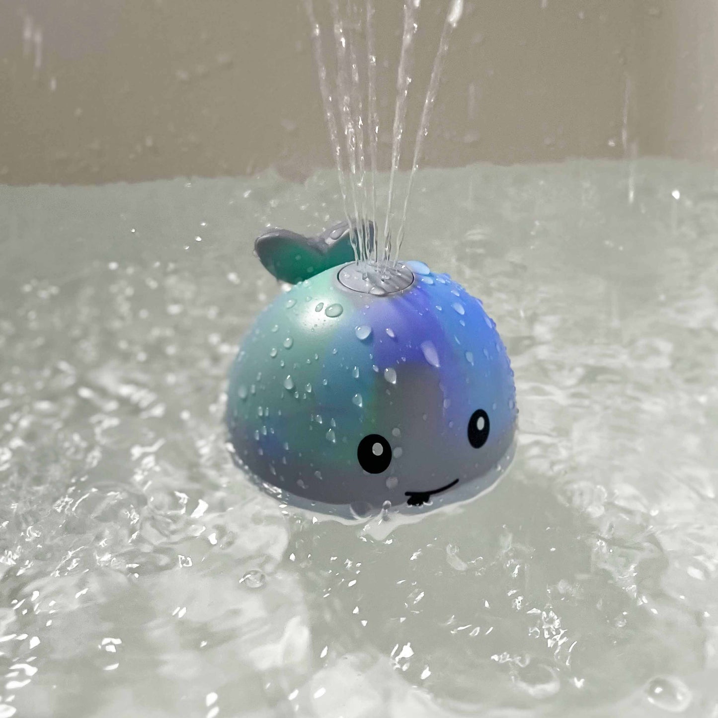 Bathtime Buddy™ - Whale Bath Toy – beameo